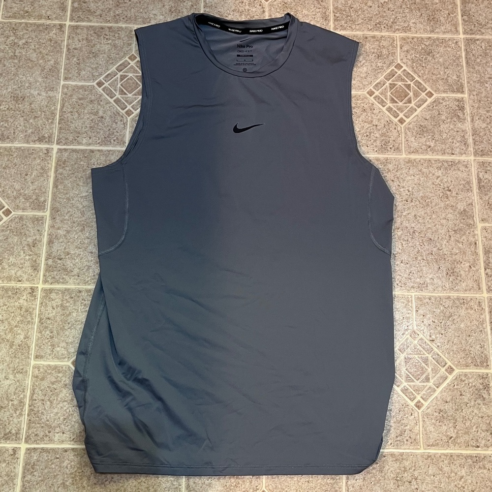 Nike pro dri-fit tank